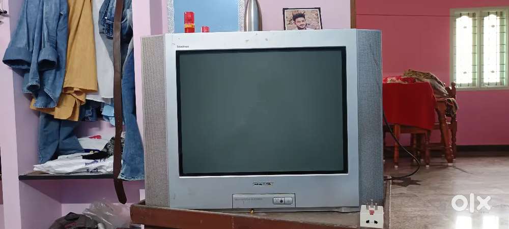 SONY TV (TRINITRON)