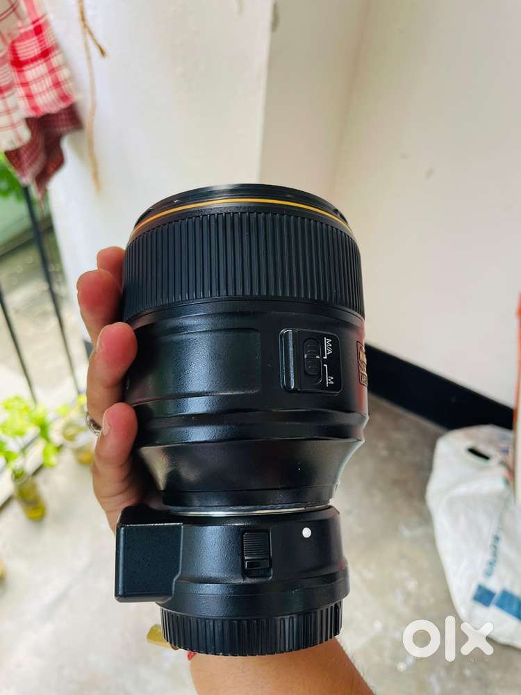 Nikon 105mm lens
