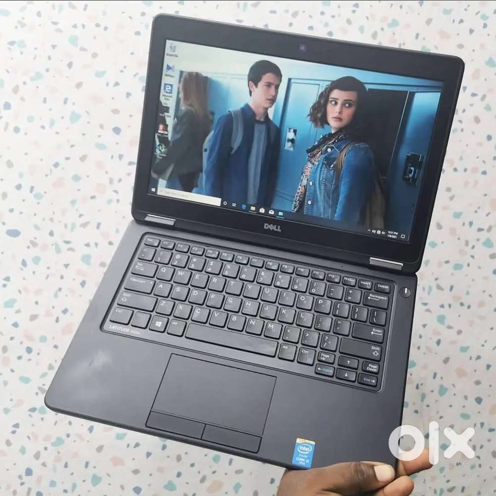 Dell Latitude 5250 Core i5 5th Gen 8GB /256GB Laptop