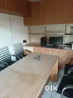 FULLY FURNISHED OFFICE