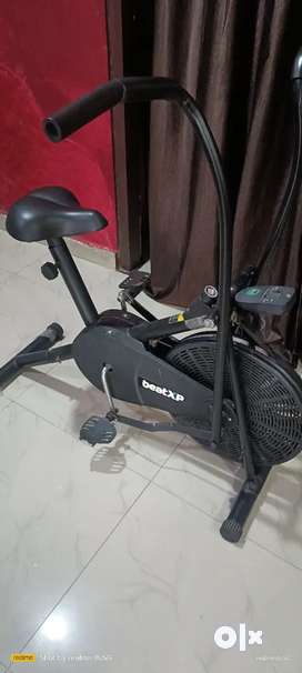 It's exercise cycle bechna hai new hai only 9 months