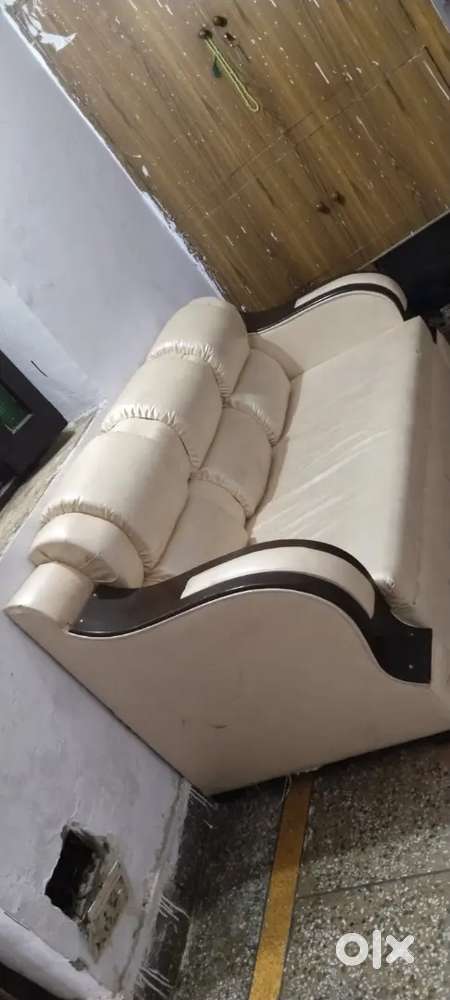 Second hand  2 month old sofa