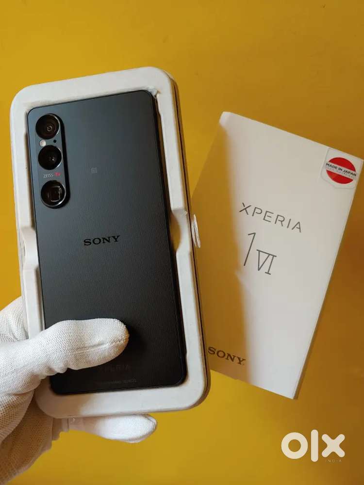 Sony Xperia 1 VI 5G (12GB/256GB) Dual Sim (Black Color)