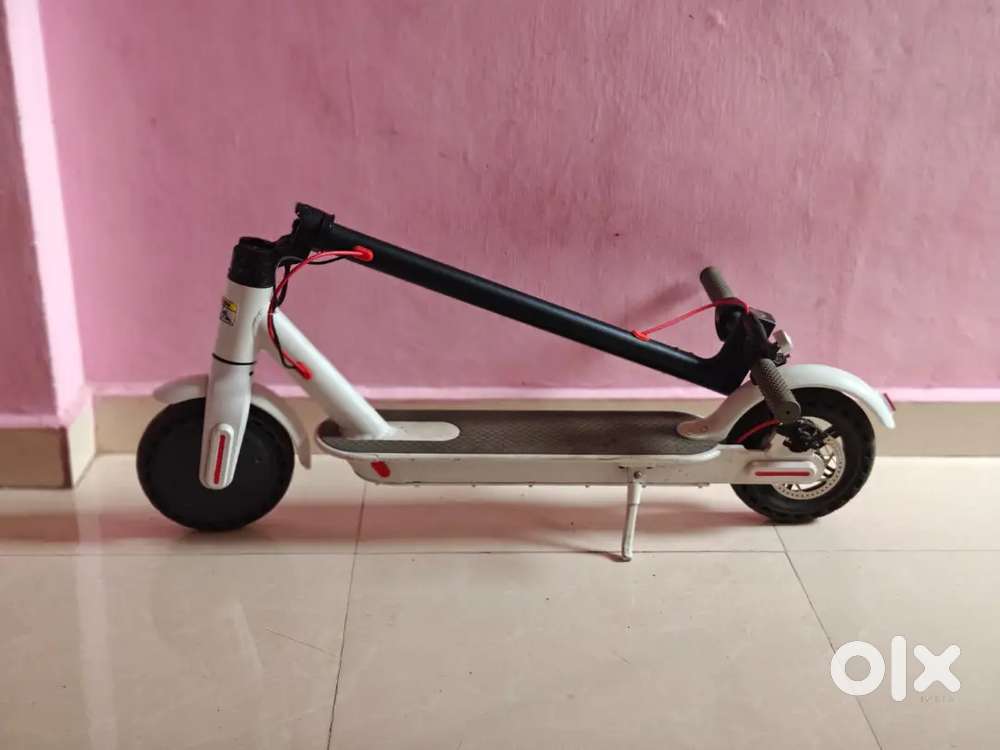 Mi electric scooter