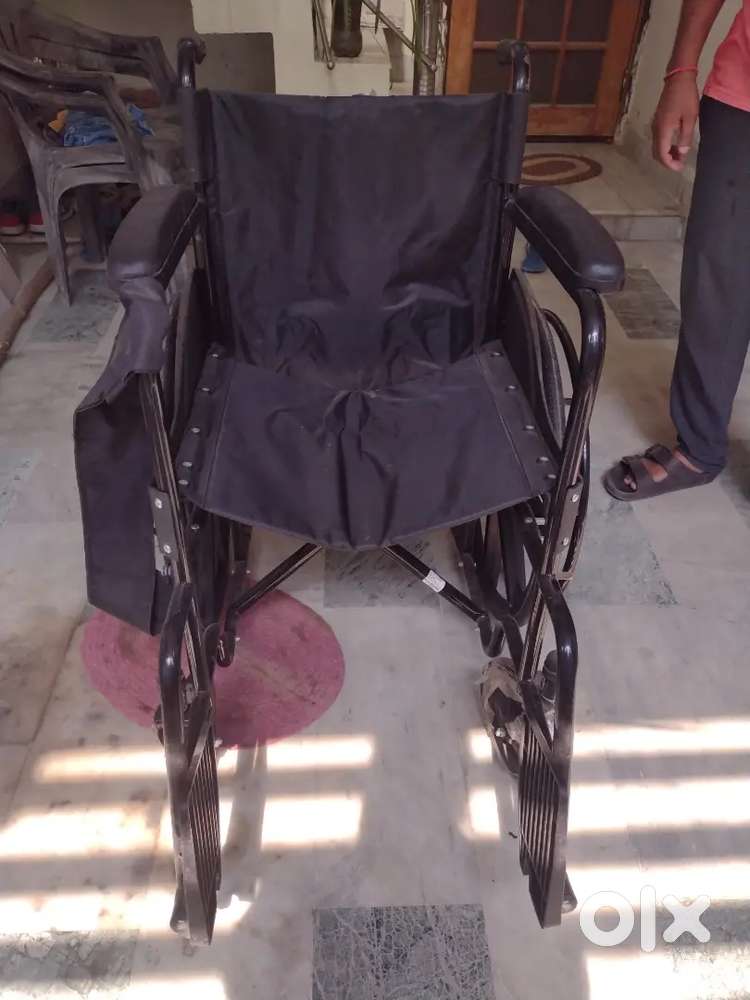 Wheel chair