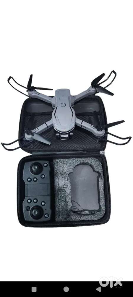 Foldable drone