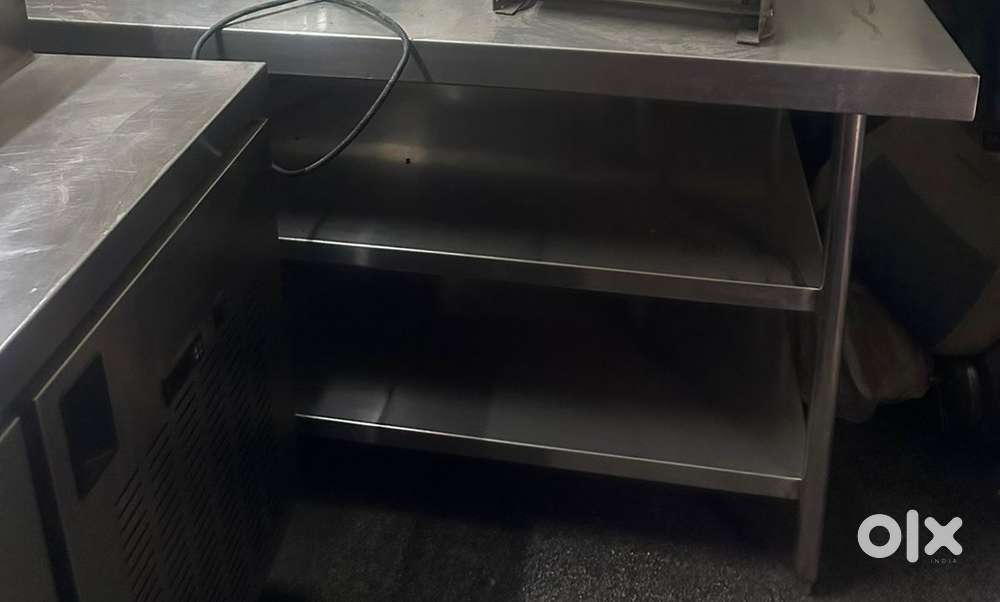 Commercial kitchen eauipment
