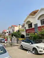 For sale 4 BHK duplex East Facing Chunabhatti Kolar road Bhopal