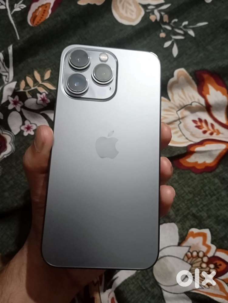 Iphone 13 pro.   256 gb. 93 All origional good condition sealed phone
