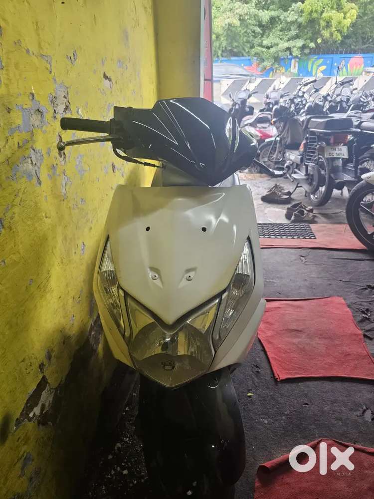 2015 HONDA DIO  single owner Engine 100 percent good condition