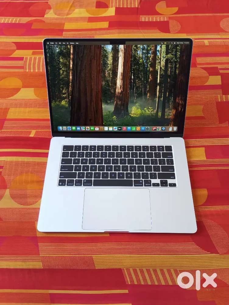 MacBook Air M4 15  Like New  3 Years Accidental Warranty, Box +Bill