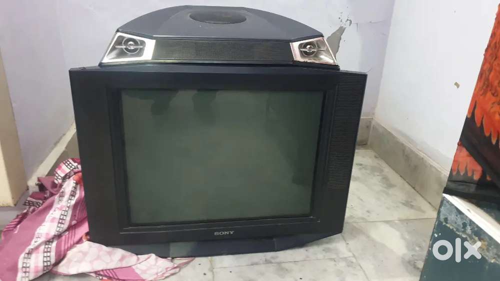 SONY TV 29 INCH WITH  Big Screen