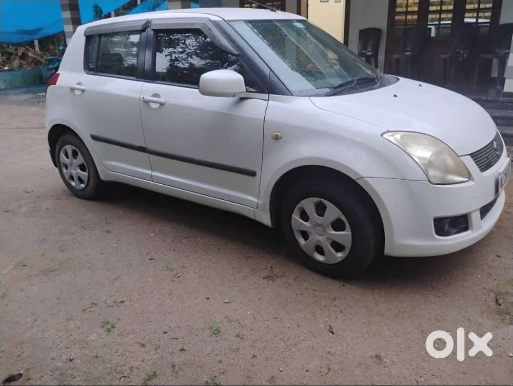 Maruti Suzuki Swift 2011 Petrol Well Maintained