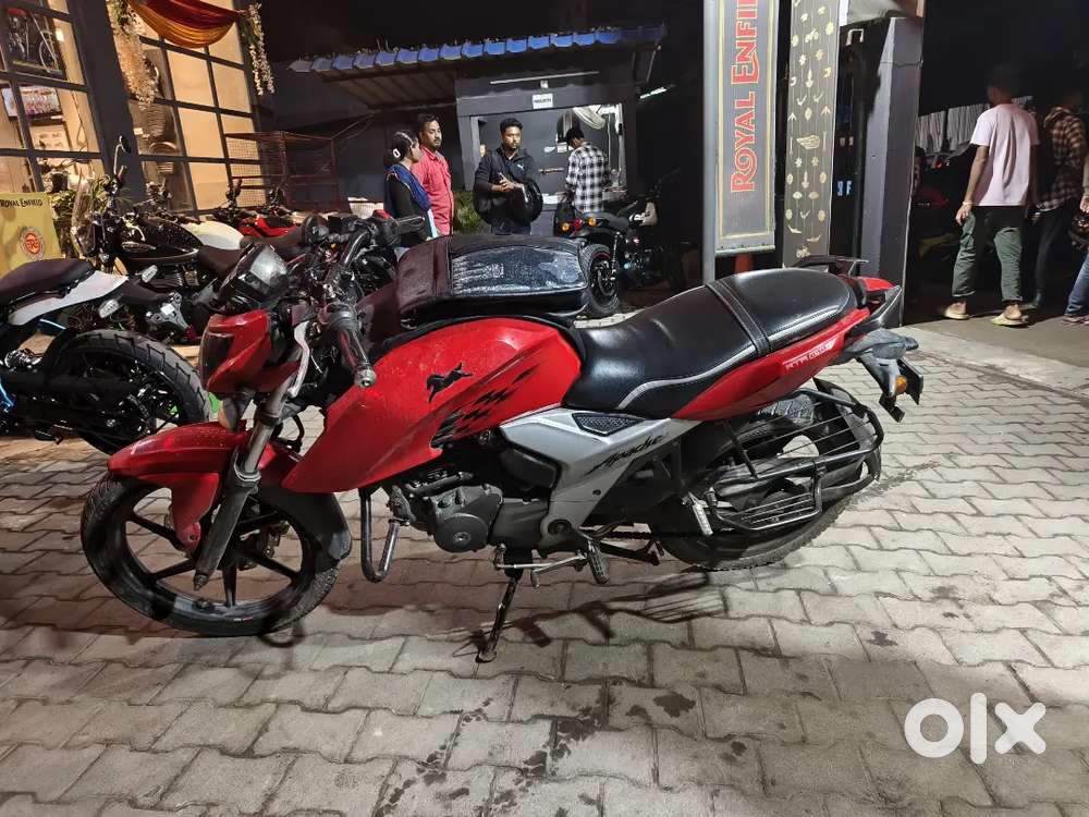 TVS RTR 160 4V GOOD CONDITION