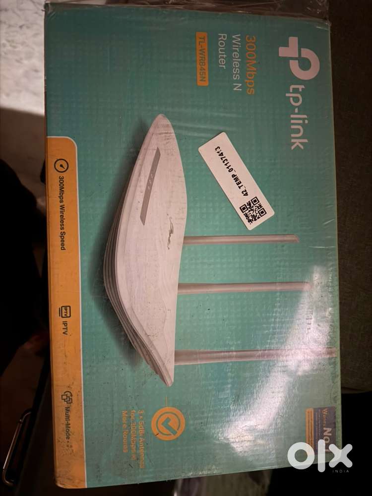 TP-Link Range Extender and Router for 300MBPS