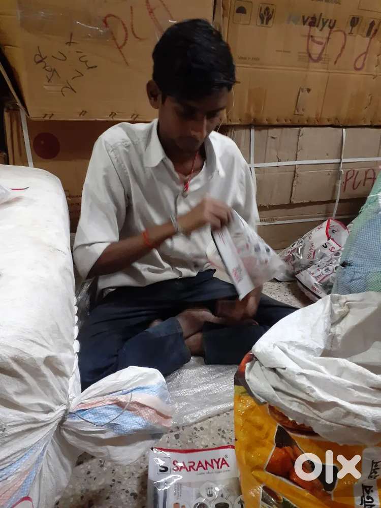 Package  in parts need only female candidates