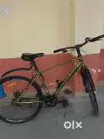 Disc break in both tire ( Seat Adjustable)
