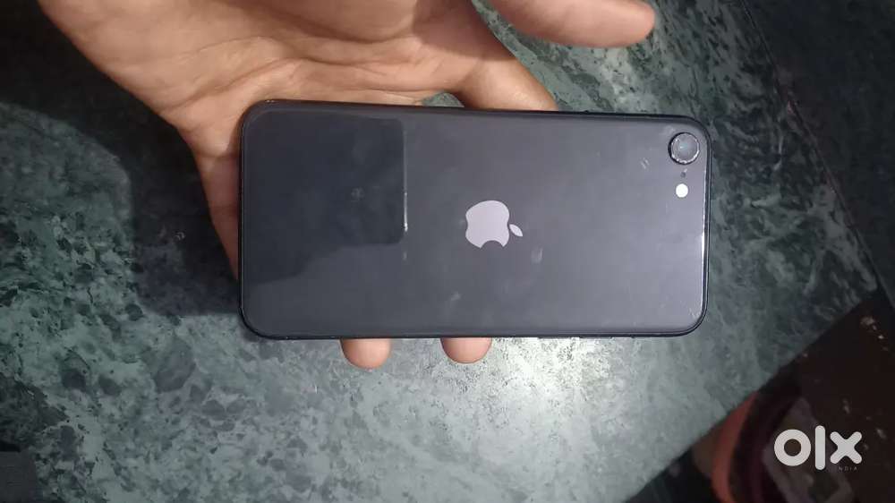 i phone se