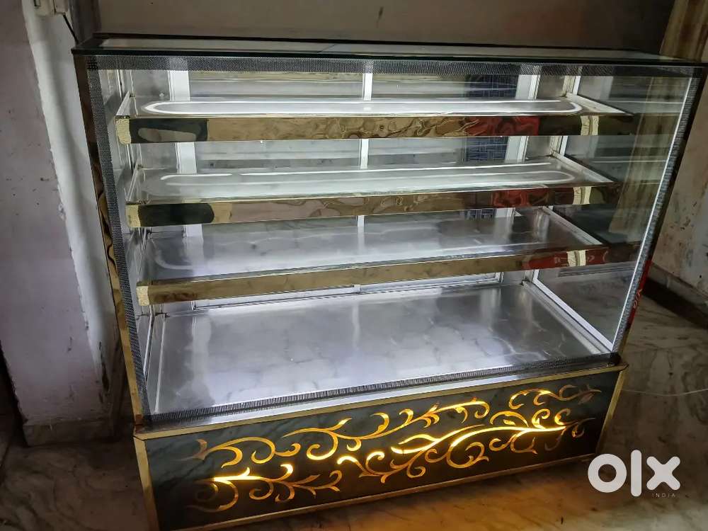 5 fitta ac colling sweet and backery counter