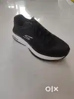 Skechers Carbon Infused Distance Walker Shoes. 20% OFF. BRAND NEW
