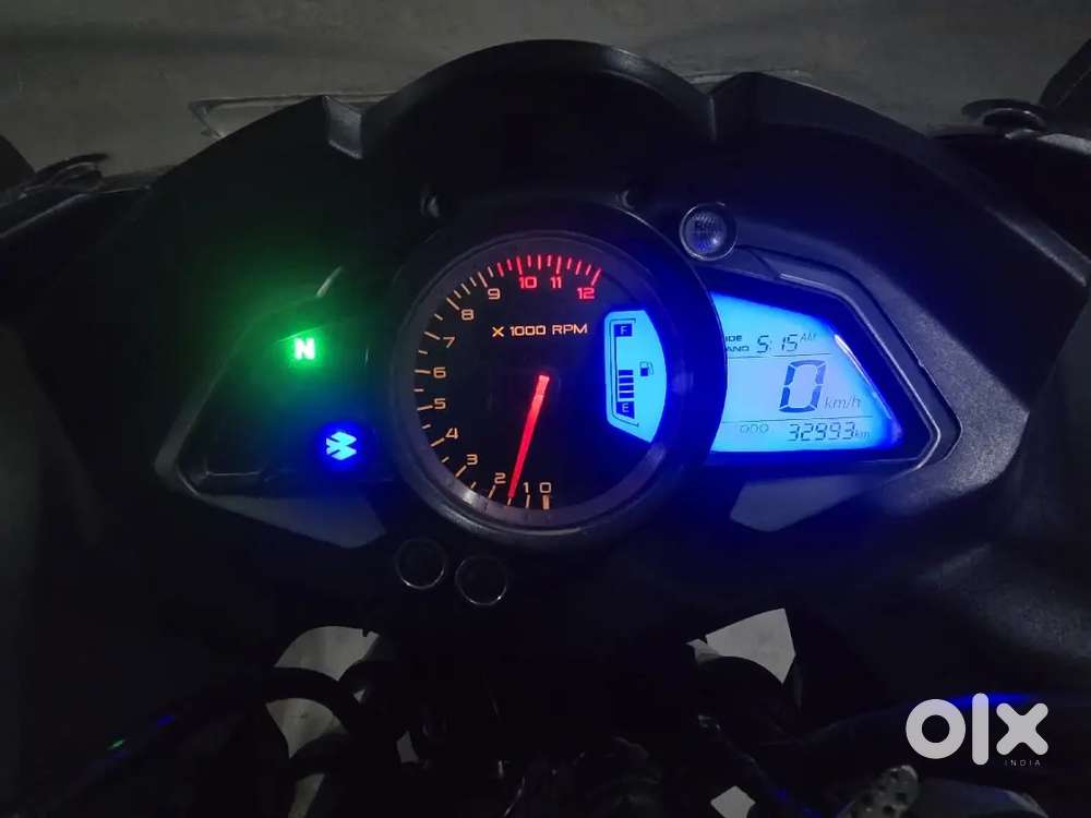 Rs200 for sale very less used 1st owner