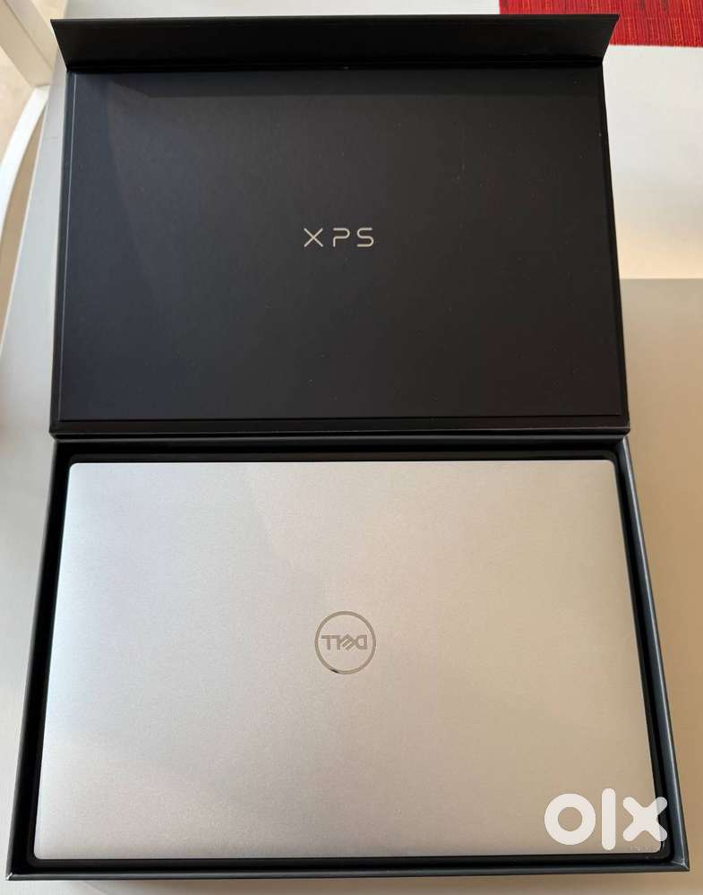 Dell XPS 13 9310 Laptop