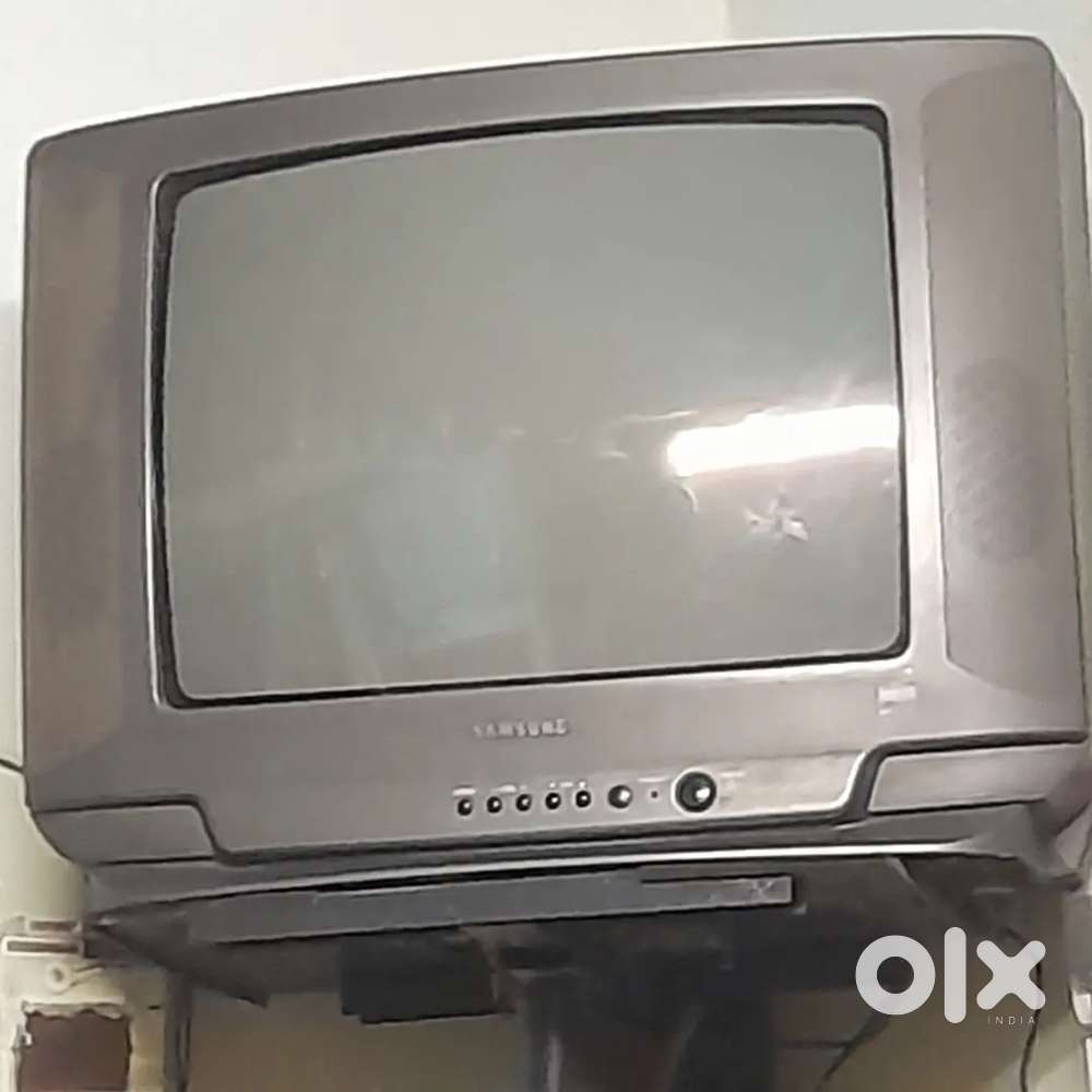 SAMSUNG  TV