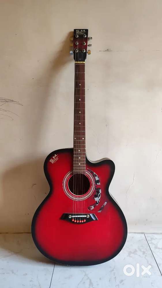 Working condition unused guitar with bag