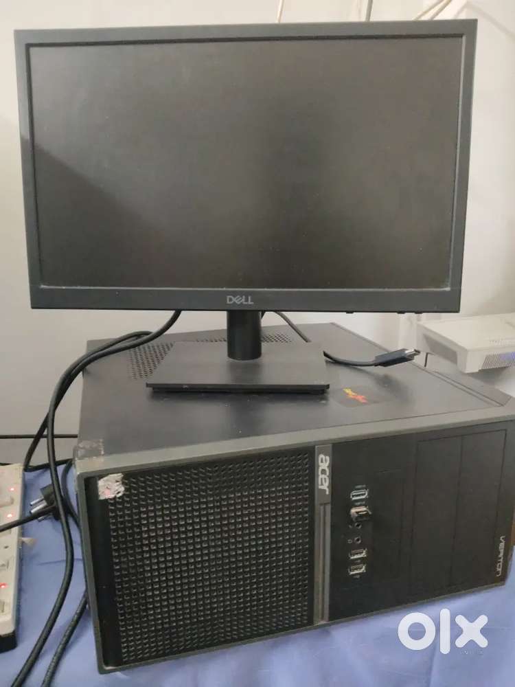 Computer/Desktop/ PC with dell monitor