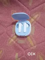Boat ear buds nice sound and look is very good
