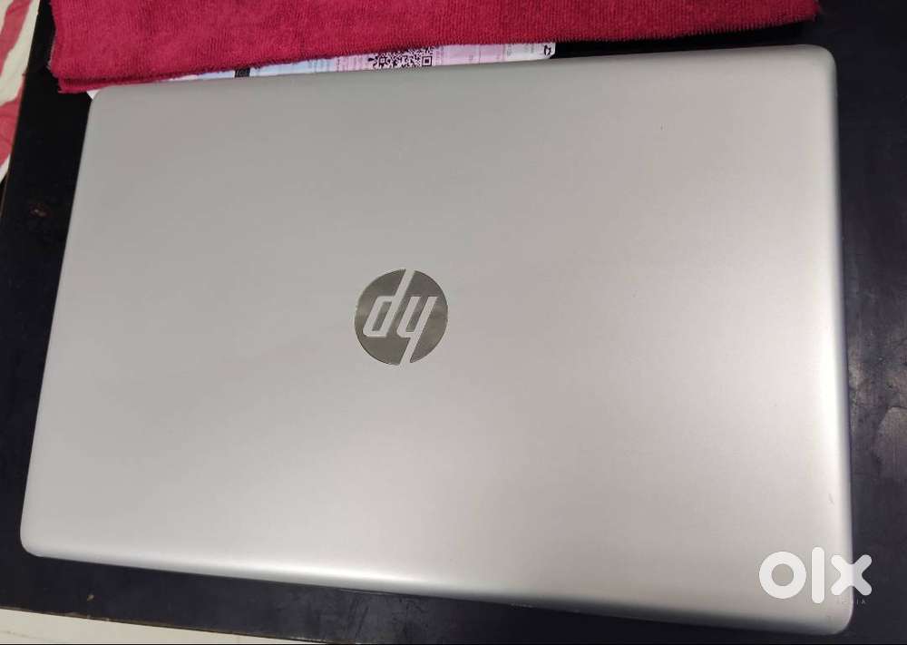 Laptop HP With Dedicated Graphics