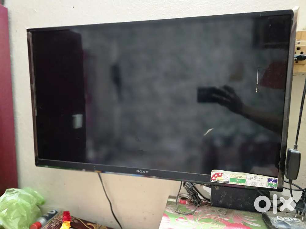 Sony Bravia 28 inch