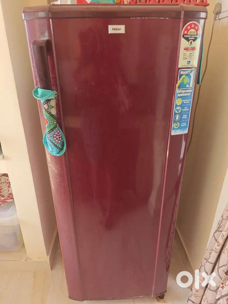 Selling Haier Fridge 225 ltrs + Realme 7.6 kg washing machine