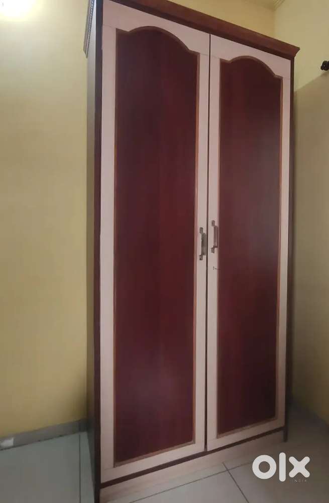 Wooden wardrope for a reasonable price