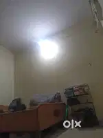 Sharing Room Available near Fergusson