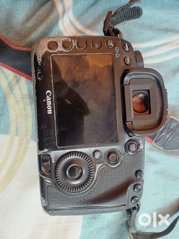 Canon eos 5d mark III with lens 24/105