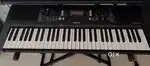 Yamaha PSR E 363 Piano keyboard