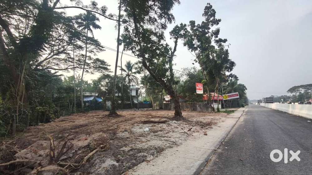 High Visibility Commercial Plot on NH 66 Cherthala – Excellent for Bus