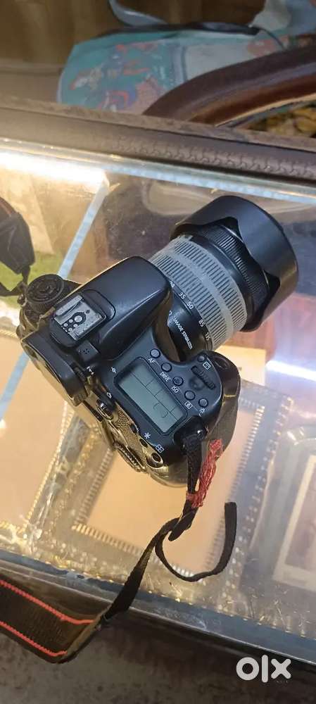Conon 70D camera