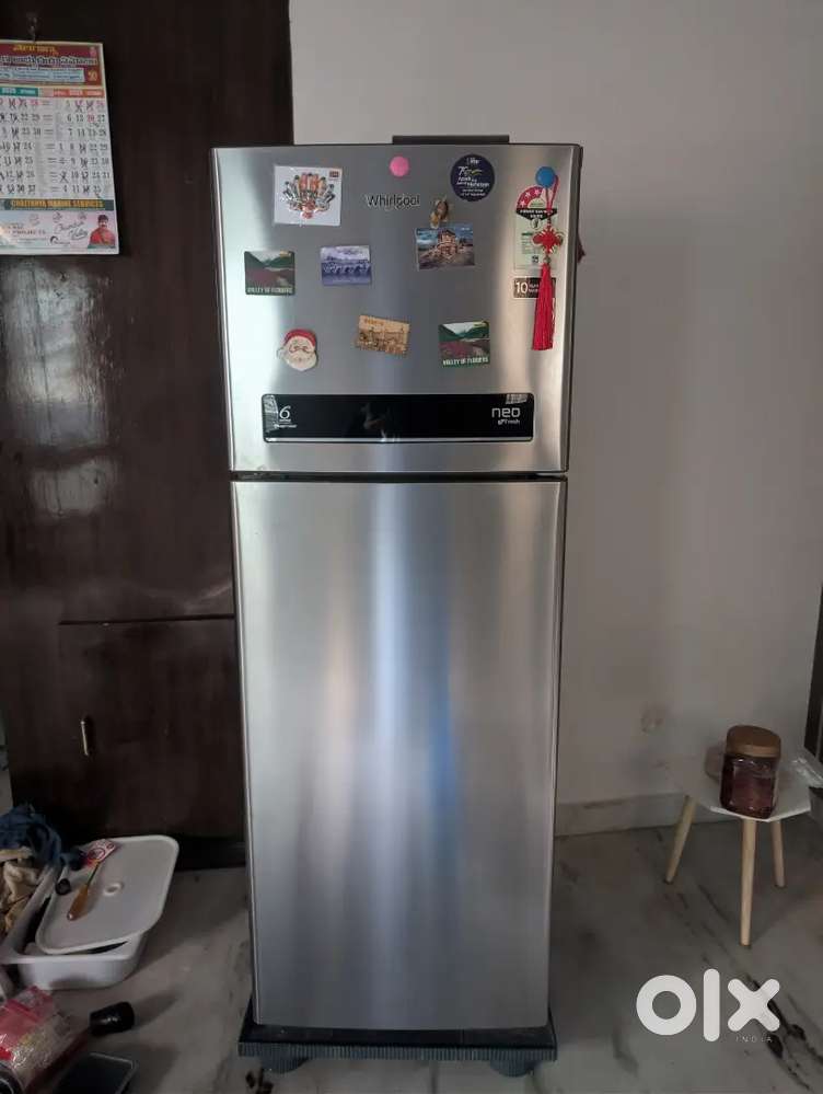 Whirlpool 263 ltr fridge