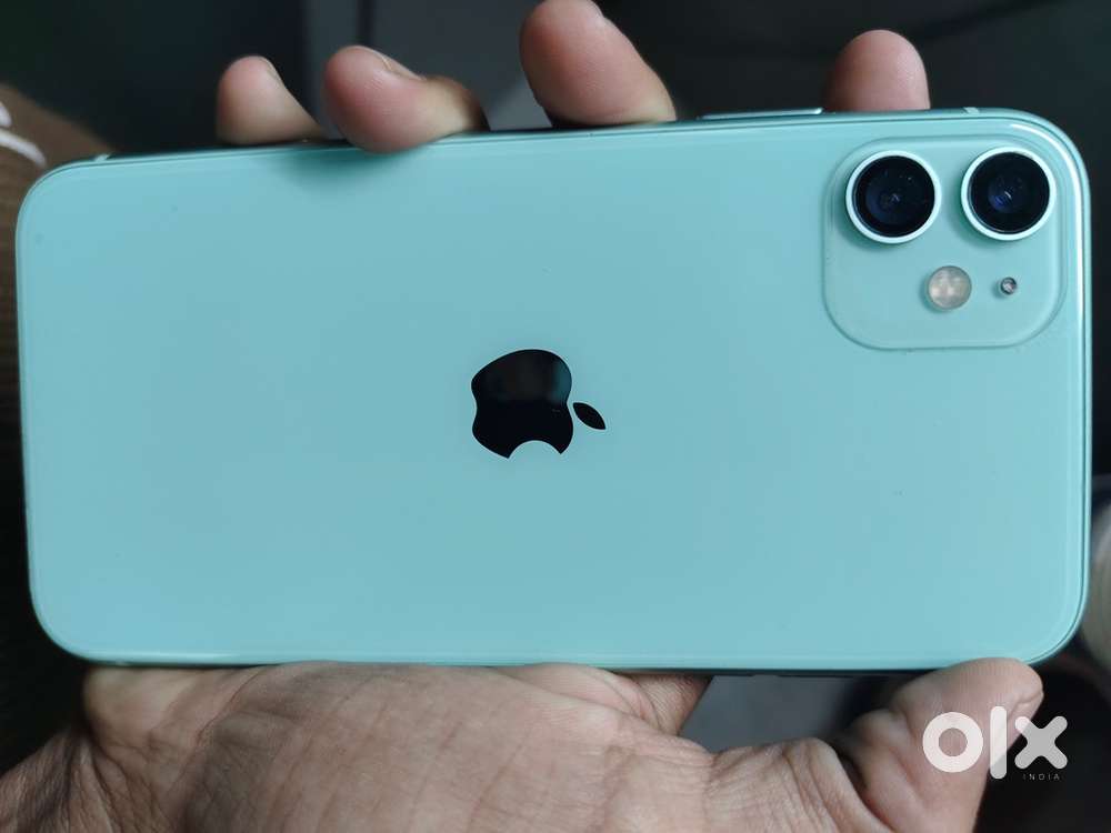 I phone 11 Grenn 64 gb