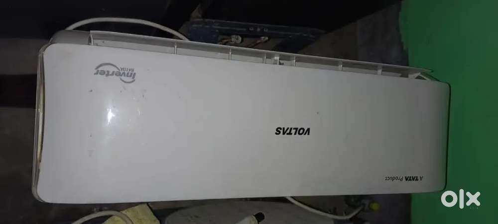 SECOND HAND AC