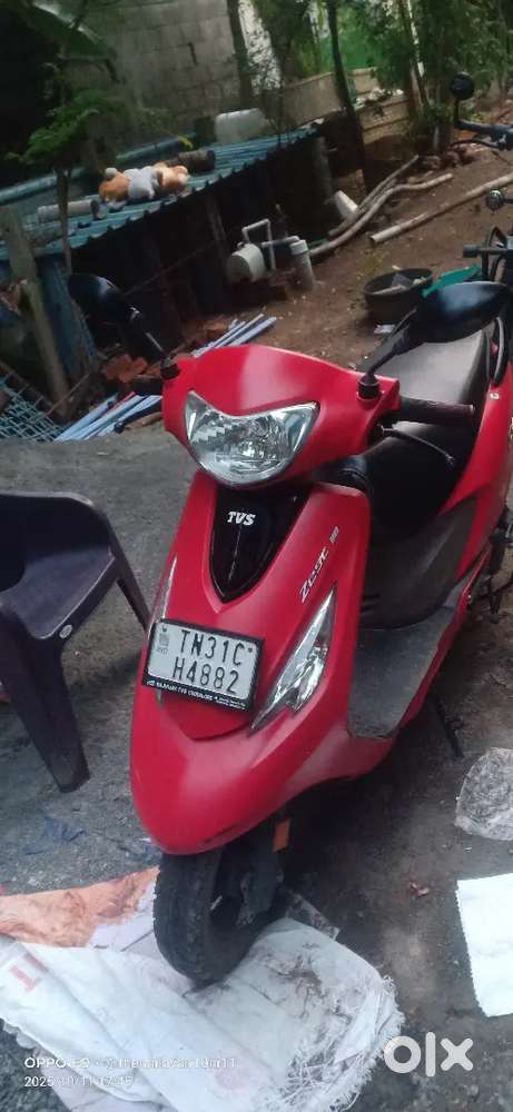 TVS scooty zest 110  super condition 100%