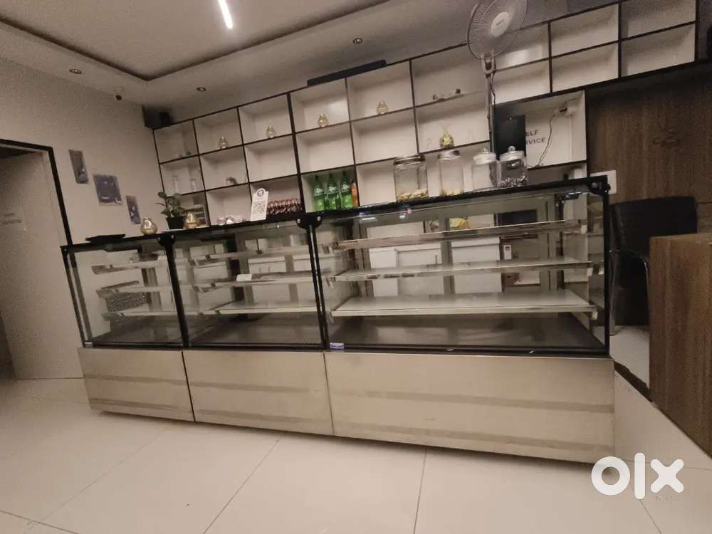 Display Fridge (2 Cold+1 Normal)