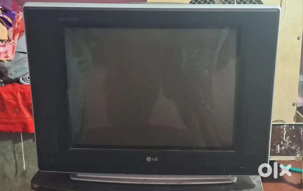 LG 24 INCH TV