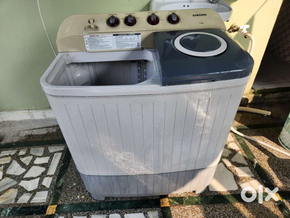 Samsung semi-automatic washing machine