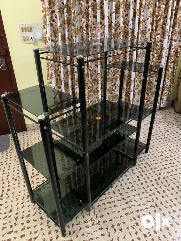 TV TEMPERED GLASS STAND