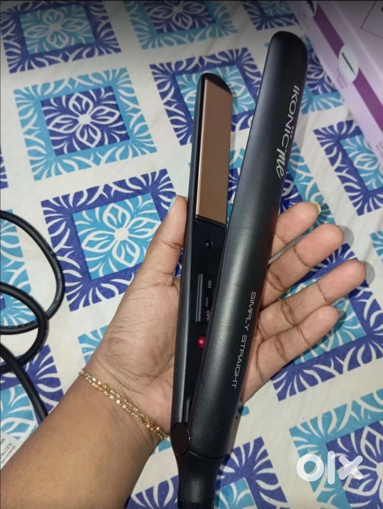 Hair straightener