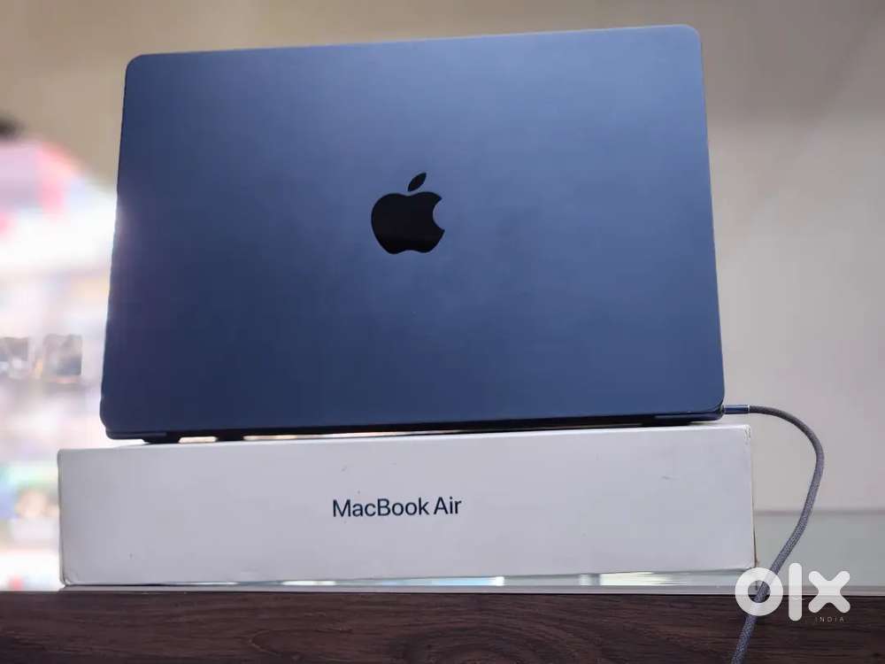 MACBOOK AIR M3