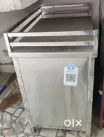 STEEL CASH COUNTER TABLE
